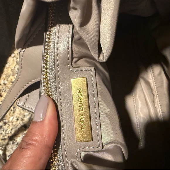 Tory Burch Small Ella Tote - Picture 11 of 12